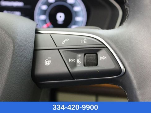 Used 2021 Audi Q5 Prestige w/ Prestige Package image 28