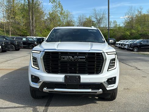 New 2026 GMC Yukon XL Denali AWD/4WD image 3