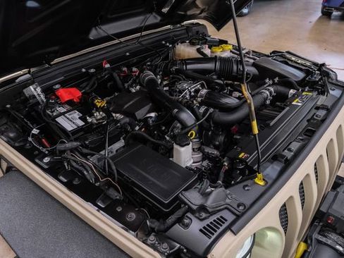 Used 2021 Jeep Wrangler Unlimited Sport image 80