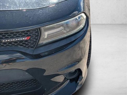 Used 2019 Dodge Charger GT w/ Blacktop Package image 9