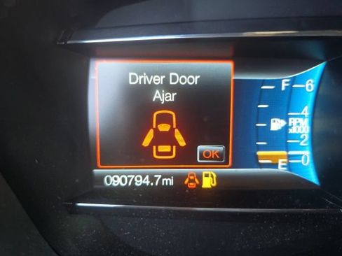 Used 2018 Ford Explorer Sport w/ Equipment Group 401A AWD/4WD image 3