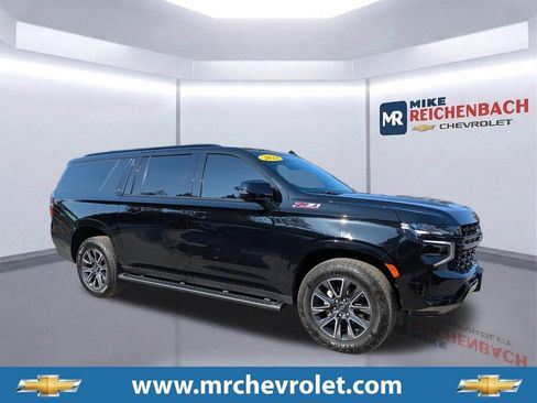 Used 2023 Chevrolet Suburban Z71 w/ Luxury Package AWD/4WD image 1