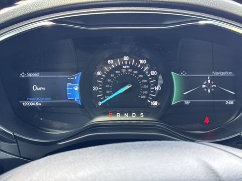 Used 2020 Ford Fusion Titanium AWD/4WD image 15