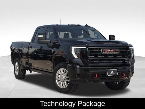 Used 2024 GMC Sierra 3500 AT4 w/ Technology Package AWD/4WD image 2