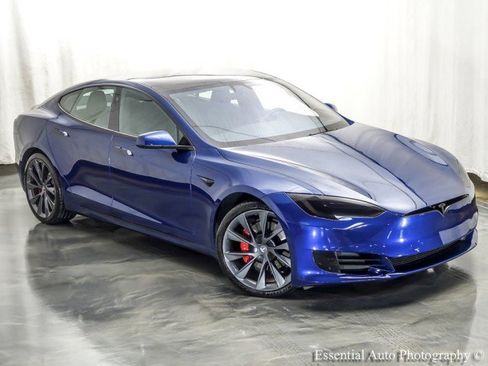 Used 2019 Tesla Model S Performance image 5