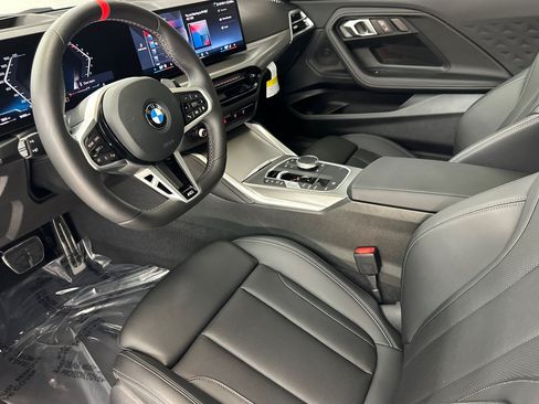 Used 2025 BMW M240i Coupe w/ Premium Package RWD image 4