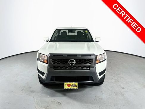 Used 2025 Nissan Frontier SV RWD image 4