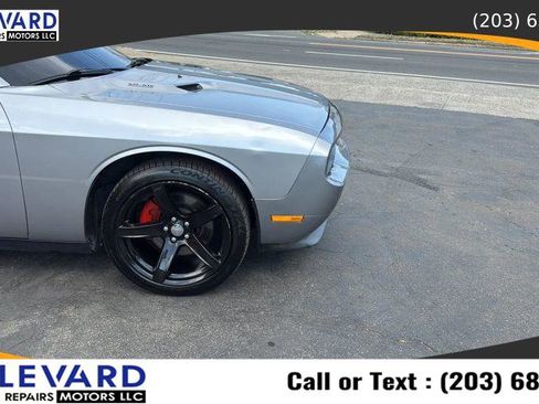 Used 2011 Dodge Challenger R/T w/ Electronics Convenience Group image 12