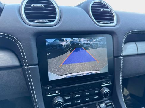 Used 2020 Porsche 718 Cayman GT4 image 21