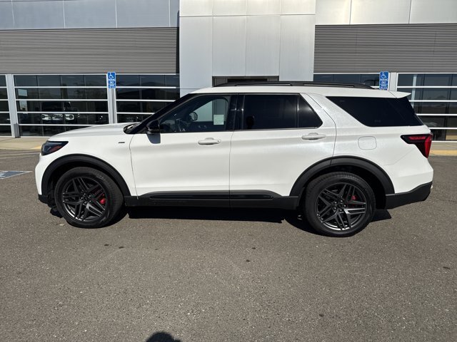 Certified 2025 Ford Explorer ST-Line w/ ST-Line Street Pack AWD/4WD 360° Tour