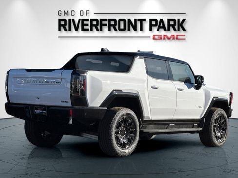 New 2026 GMC Hummer EV 4x4 Crew Cab image 3