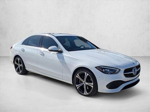 Used 2025 Mercedes-Benz C 300 Sedan image 3