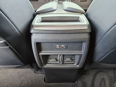 Used 2024 Nissan Murano SV image 10