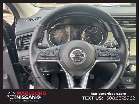 Certified 2022 Nissan Rogue Sport SV w/ Technology Package image 21