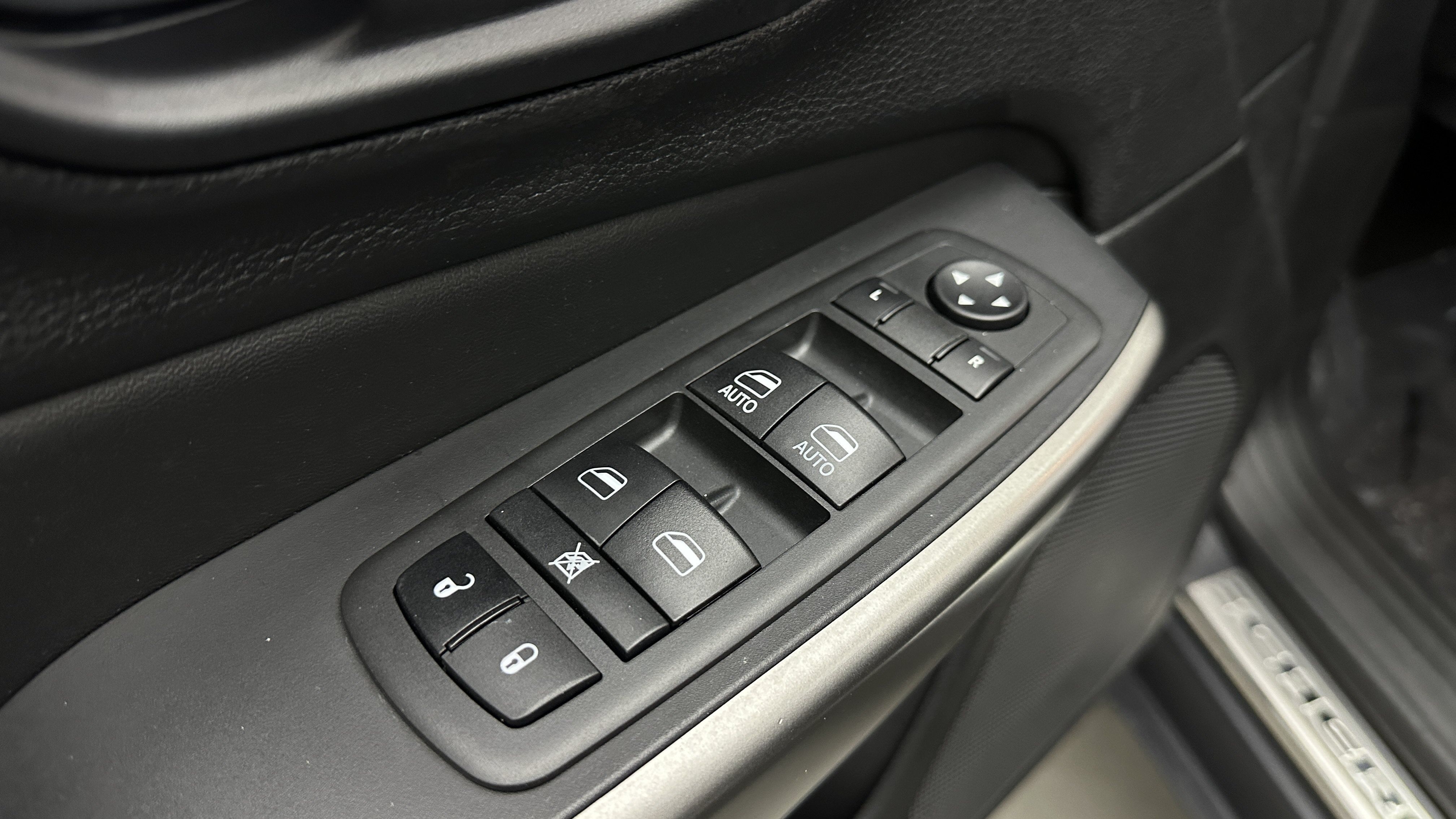 Used 2021 Jeep Cherokee Latitude Lux 80th Anniv w/ Quick Order Package 26U 80TH FWD image 13
