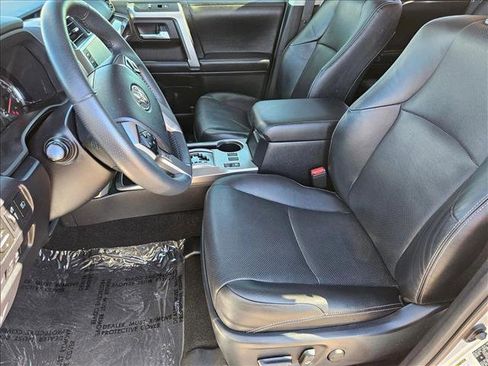 Used 2020 Toyota 4Runner Limited image 15