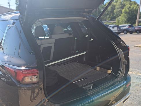 Used 2023 Mitsubishi Outlander SEL AWD/4WD image 36