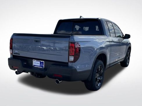 New 2026 Honda Ridgeline Black Edition image 6