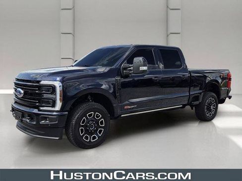 Used 2025 Ford F350 Platinum w/ FX4 Off-Road Package AWD/4WD image 1