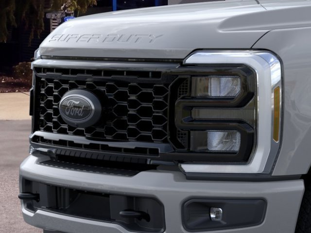 New 2026 Ford F250 Lariat w/ Black Appearance Package AWD/4WD image 17