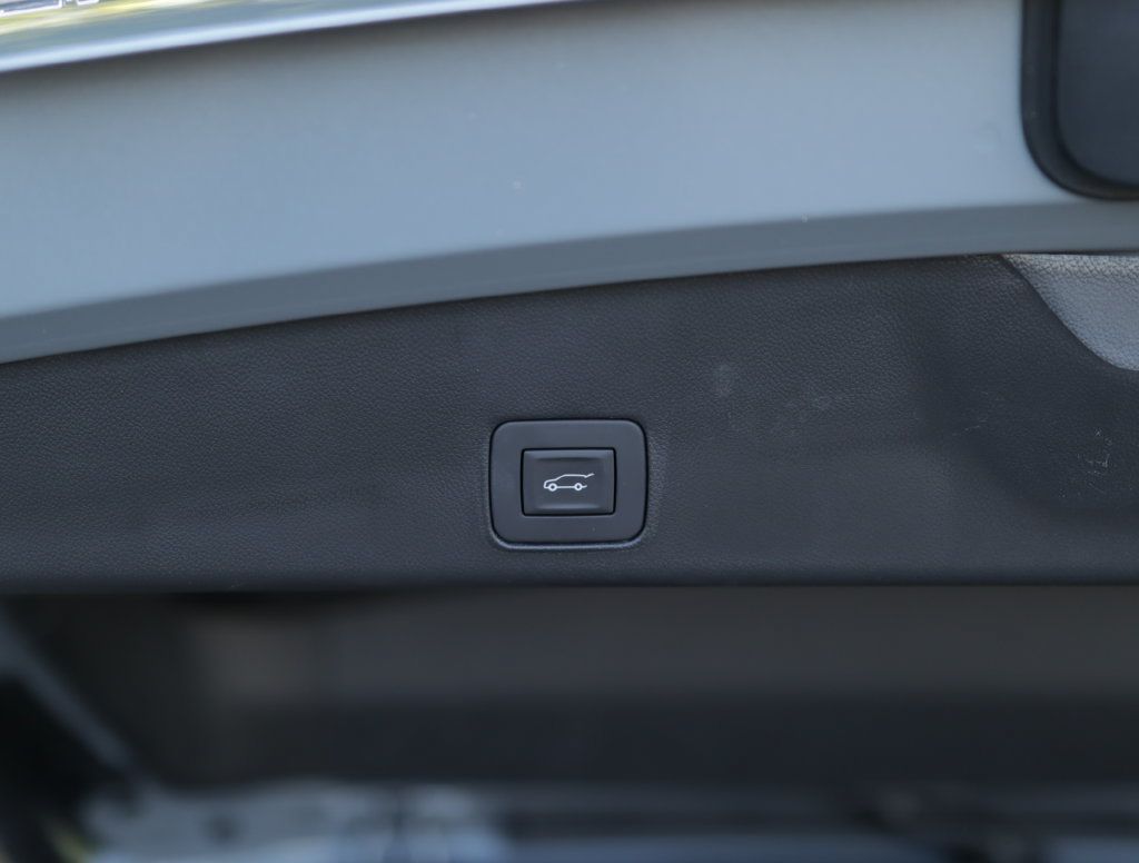 Used 2025 Chevrolet TrailBlazer LT w/ Convenience Package FWD image 27