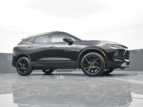 New 2026 Chevrolet Blazer LT w/ Convenience Package AWD/4WD image 42