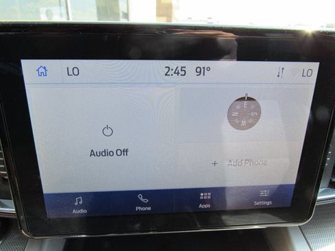 Used 2024 Ford Explorer XLT w/ Equipment Group 202A AWD/4WD image 16