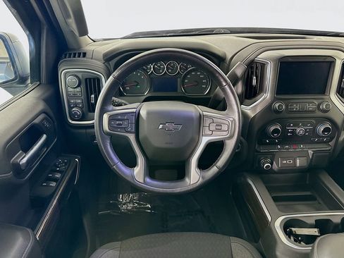 Used 2022 Chevrolet Silverado 1500 LT Trail Boss w/ Bed Protection Package AWD/4WD image 29