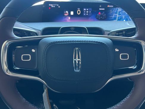 New 2026 Lincoln Navigator L Reserve AWD/4WD image 22