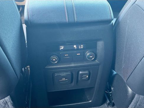 Used 2023 Chevrolet Traverse RS w/ LPO, Cargo Package FWD image 26