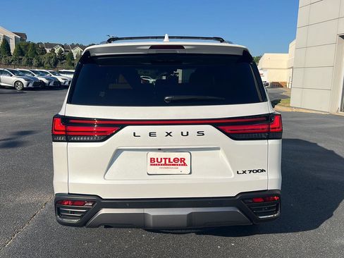 New 2026 Lexus LX 700h Luxury AWD/4WD image 5