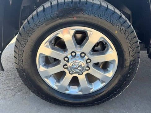 Used 2023 RAM 2500 Laramie AWD/4WD image 40