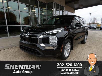 New 2025 Mitsubishi Outlander ES