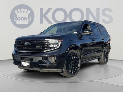 Used 2026 Ford Expedition Platinum w/ Stealth Performance Package