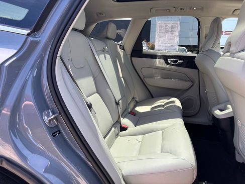 Certified 2023 Volvo XC60 B5 Plus w/ Climate Package AWD/4WD image 25