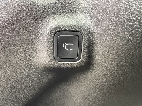 Used 2024 Jeep Compass Limited w/ Elite Group image 29