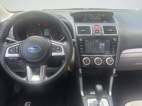 Used 2017 Subaru Forester 2.5i Premium w/ Popular Package #1A AWD/4WD image 13