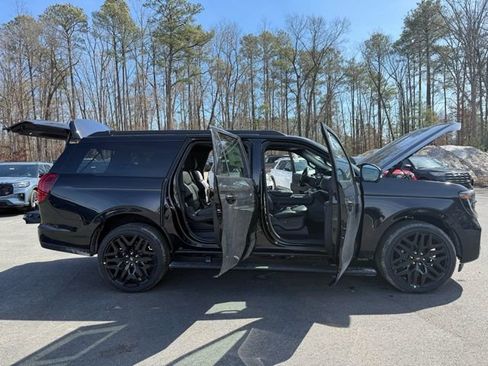 New 2026 Ford Expedition Max Platinum w/ Stealth Performance Package image 29