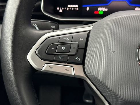 Certified 2025 Volkswagen Jetta S image 31