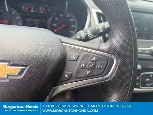Used 2020 Chevrolet Equinox LS w/ LS Convenience Package AWD/4WD image 16