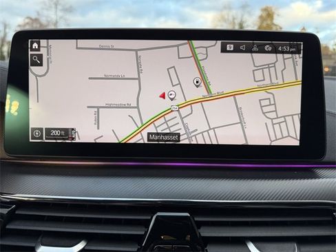 Certified 2022 BMW M5 w/ Executive Package image 20