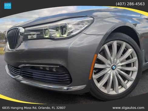 Used 2016 BMW 740i RWD image 10
