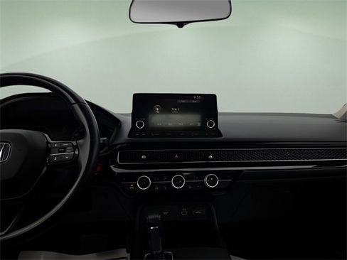 Used 2022 Honda Civic EX image 11