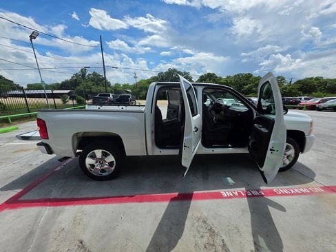Used 2009 Chevrolet Silverado 1500 LT w/ Regional Value Package RWD image 28