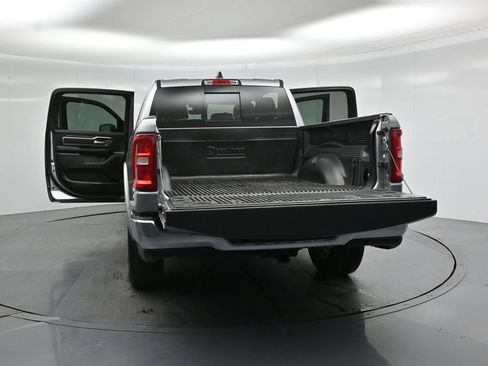 Used 2025 RAM 1500 Big Horn RWD image 31