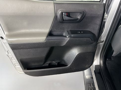 Used 2021 Toyota Tacoma SR image 25
