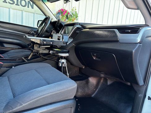 Used 2019 Chevrolet Tahoe 4WD image 30