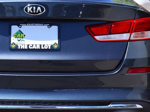 Used 2020 Kia Optima LX FWD image 20