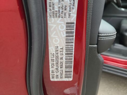 New 2025 Jeep Grand Cherokee Laredo X w/ Luxury Tech Group I image 29