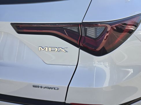 Used 2026 Acura MDX A-Spec image 10